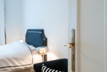  VERMIETET ! BELETAGE EXKLUSIVE ALTBAUWOHNUNG MIT TERRASSE UND KAMIN IN  WUNDERSCH�NEM ALTBAU NEUHAUSEN