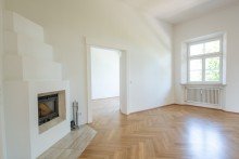  VERKAUFT ! ALTBAUJUWEL RENOVIERT MIT KAMIN DACHTERRASSE - THALKIRCHEN-OBERSENDLING