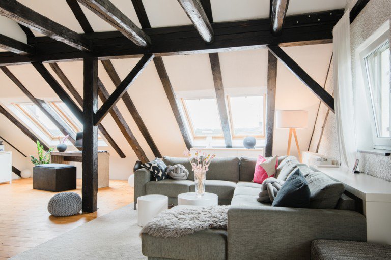 Sch�ner Wohnen Andechs / Frieding Maisonettewohnung GRO�Z�GIGE MAISONETTE WOHNUNG MIT WOHNK�CHE, KAMIN UND S�D BALKON FRIEDING 8 MIN NACH HERRSCHING