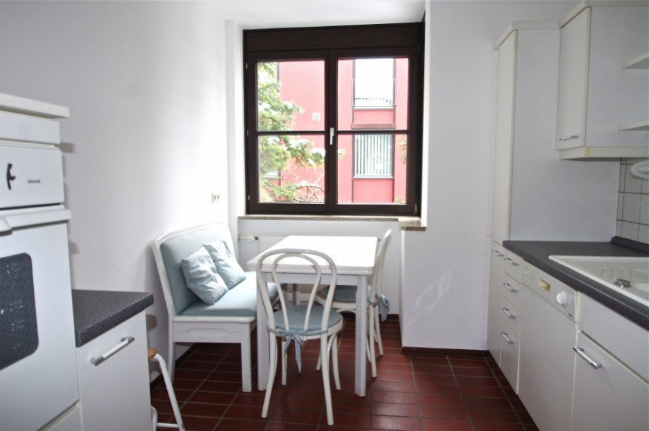 ... und gem�tlichem Essplatz! Etagenwohnung M�nchen