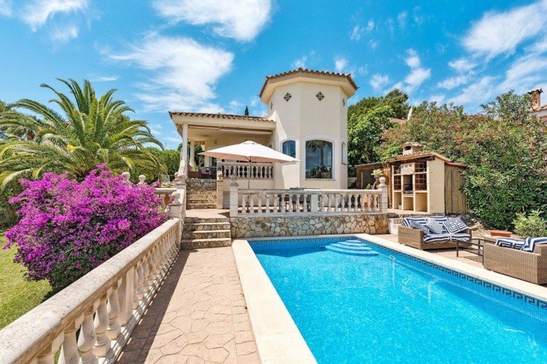 Poolbereich Calvi� / Costa de la Calma - Mallorca Villa Charmante Villa in ruhiger Lage in Costa de la Calma!