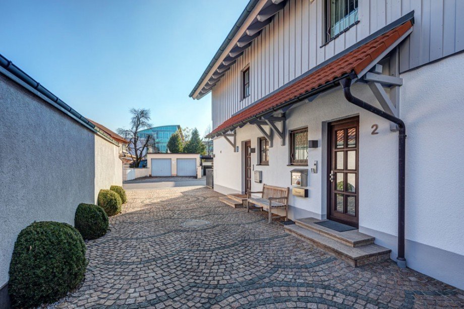Einfahrt Doppelhaush�lfte Neuried