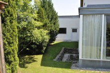 Garten Familientraum im M�nchner Osten - freistehendes Einfamilienhaus auf gro�em Grundst�ck in ruhiger Lage Feldkirchen ...