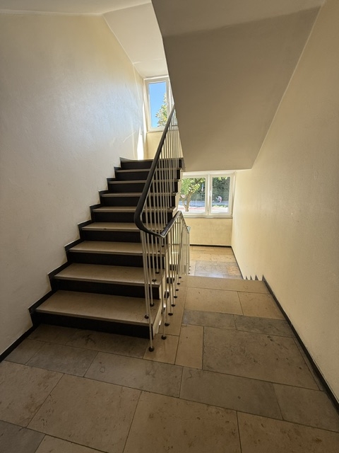 Treppenhaus Etagenwohnung M�nchen