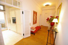 Diele VERMIETET ! Wundersch�ne, exklusive Altbau-Wohnung in Bestlage Schwabing