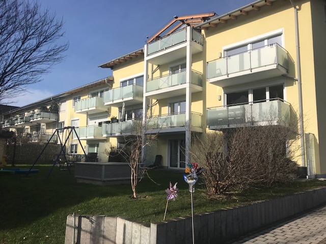  M�nchen - Moosach Etagenwohnung Moderne 3-Zimmer-Wohnung mit ruhigem, sonnigem Balkon in guter Lage Mosach