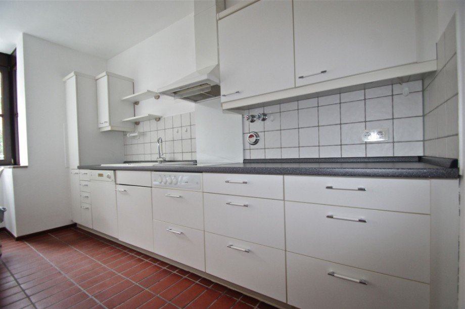 ... mit s�mtlichen Elektroger�ten ... Etagenwohnung M�nchen