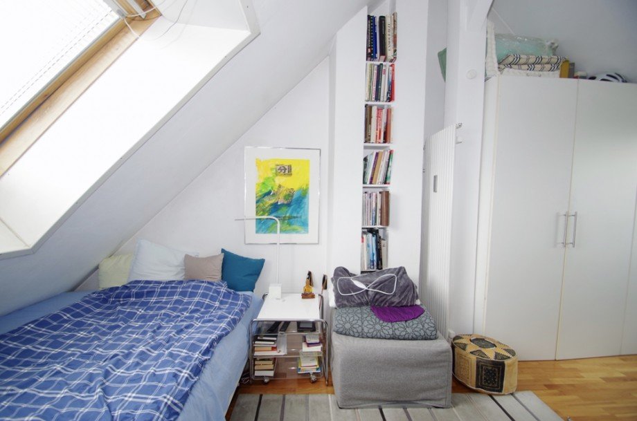 Dachgeschosswohnung M�nchen