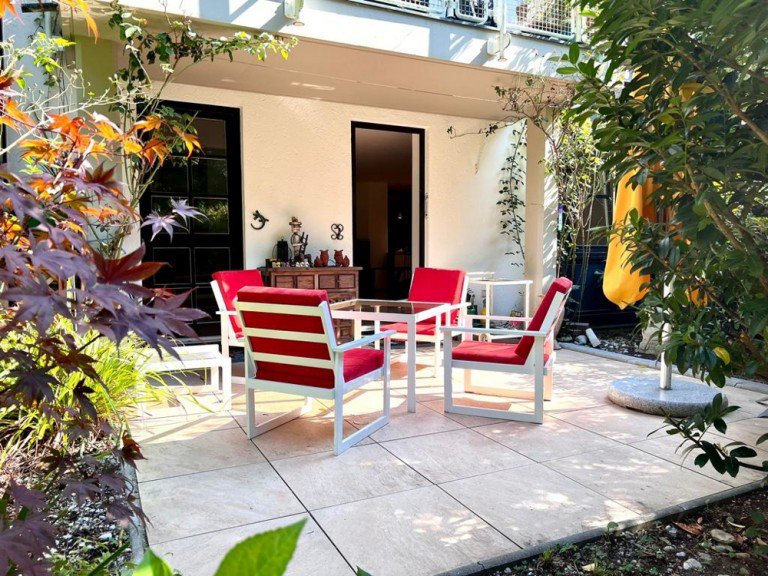 Terrasse M�nchen - Bogenhausen Terrassenwohnung GROSSZ�GIGE GARTENWOHNUNG MIT KAMIN UND TOP AUSSTATTUNG BOGENHAUSEN