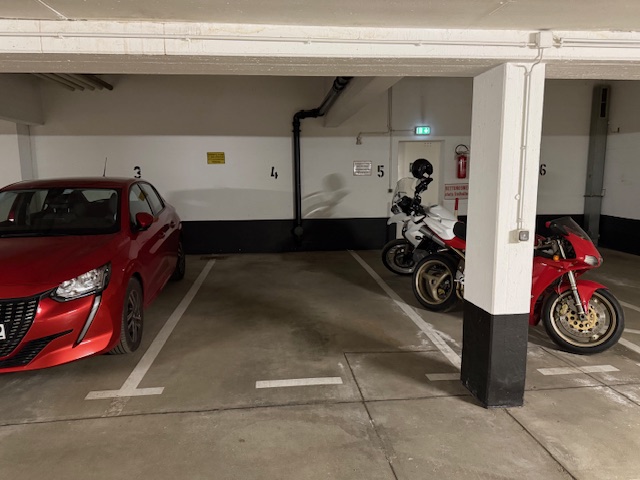 Tiefgaragenstellplatz Etagenwohnung M�nchen