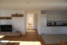 Ansicht Durchgangpng Sie lieben das Besondere?
Sie suchen ein au�ergew�hnliches Domizil?
Dann begeistert SIE diese elegante Wohnung - bestimmt!