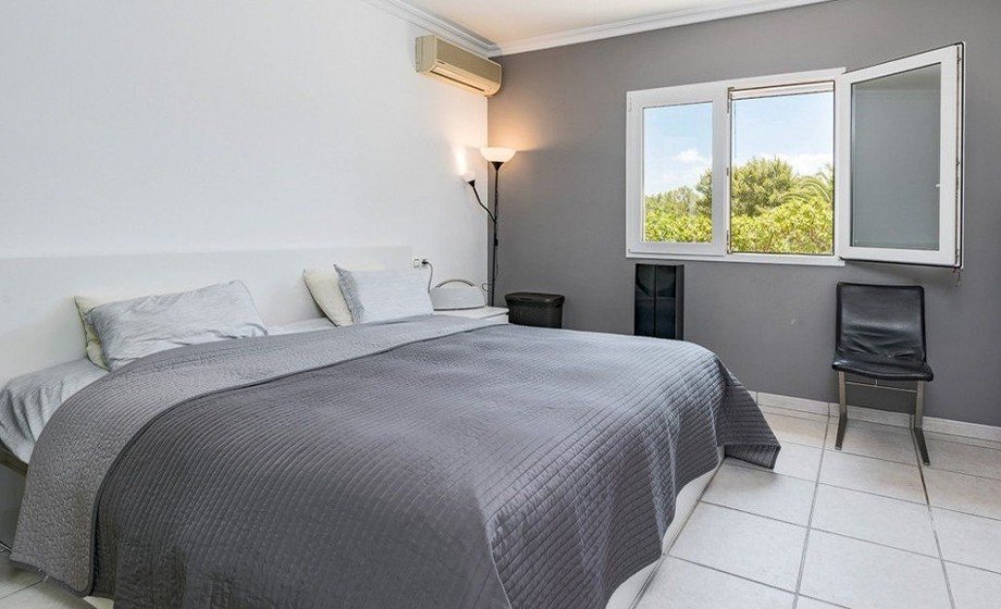 Masterschlafzimmer Villa Calvi� / Costa de la Calma