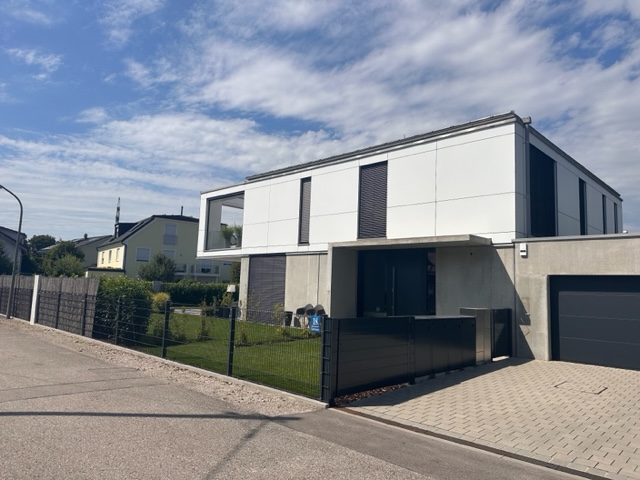 Nachbarbebauung Wohngrundst�ck M�nchen / Allach