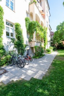  VERKAUFT ! ALTBAUJUWEL RENOVIERT MIT KAMIN DACHTERRASSE - THALKIRCHEN-OBERSENDLING