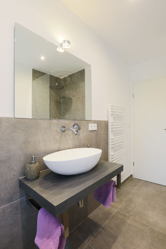 Design Aufsatzwaschtisch.png Etagenwohnung M�nchen Untermenzing