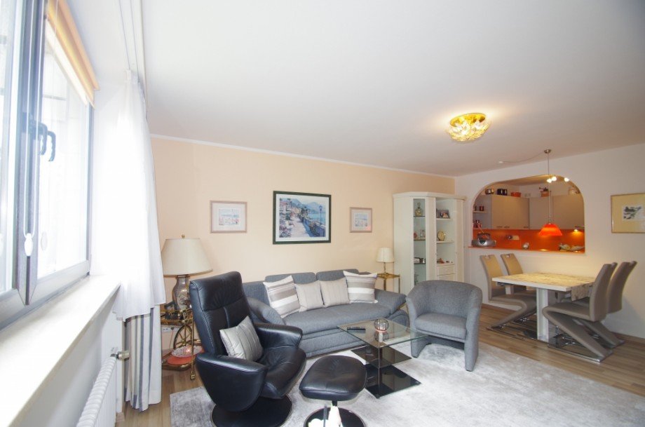 gro�e Fenster Etagenwohnung M�nchen