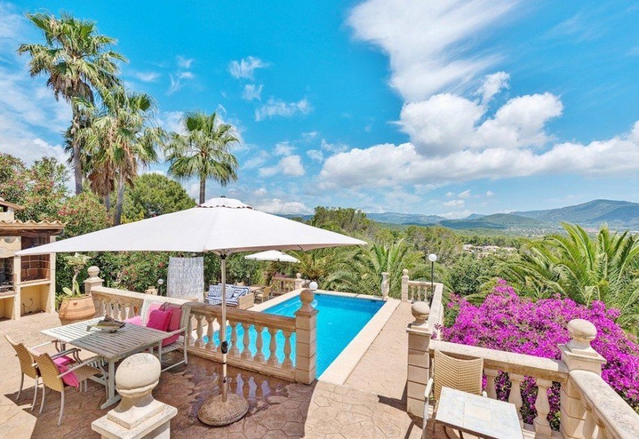 Poolbereich Villa Calvi� / Costa de la Calma
