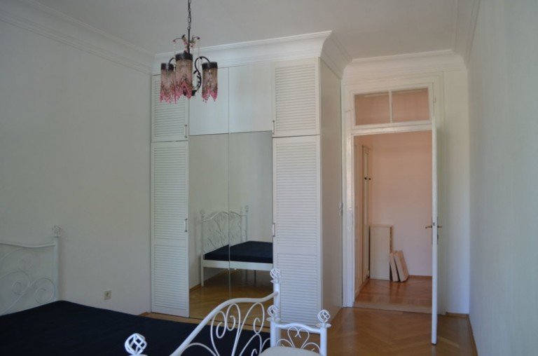  M�nchen - Schwanthaler H�he Etagenwohnung Stilvolle, sanierte 2-Zimmer-Altbauwohnung in ruhiger Lage Schwanthalerh�he