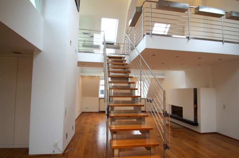 IMGP9088 M�nchen - Neuhausen Dachgeschosswohnung ALTBAUJUWEL: Luxus-Dachterrassen-Wohnung mit Kamin und Lift in Toplage Neuhausen