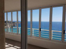  Herrliche Penthouse Wohnung im 9.Stock in erster Meereslinie in San Augustin!