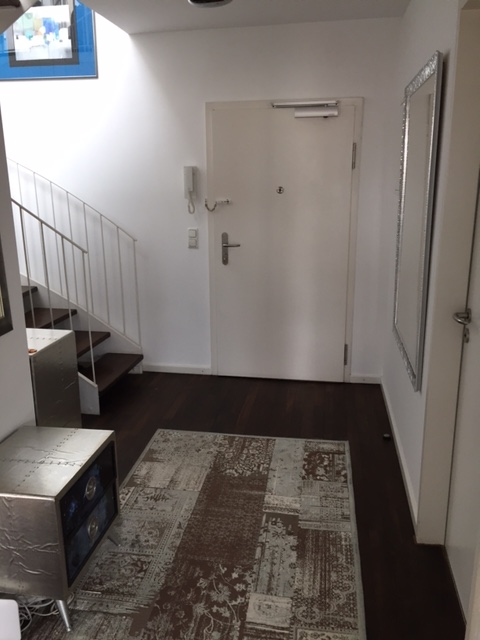 Eingangsbereich Dachgeschosswohnung M�nchen