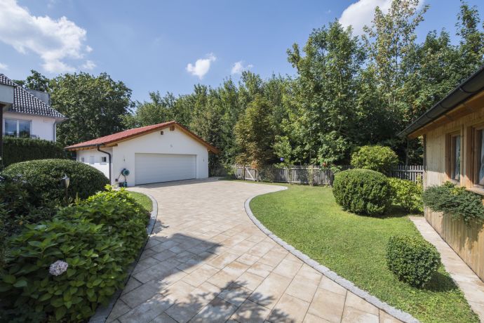 Dreifachgarage Villa M�nchen