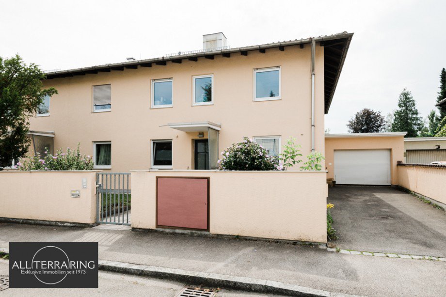  Zweifamilienhaus M�nchen