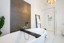  VERMIETET ! BELETAGE EXKLUSIVE ALTBAUWOHNUNG MIT TERRASSE UND KAMIN IN  WUNDERSCH�NEM ALTBAU NEUHAUSEN