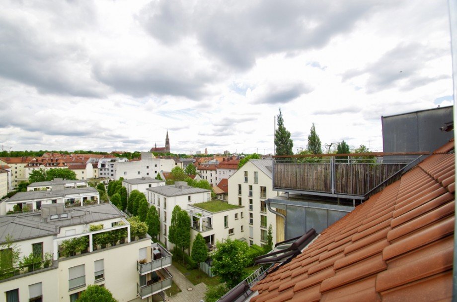  Dachgeschosswohnung M�nchen