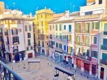  VERKAUFT ! Top renovierte Wohnung in Palma -Altstadt zum Kauf !