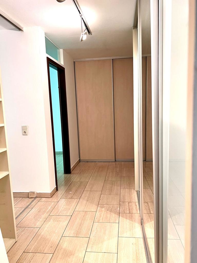 Zugang zu den Schlafzimmern Terrassenwohnung M�nchen
